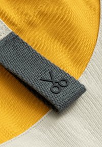 KAFT MECLO - Shopping bag - sulphur