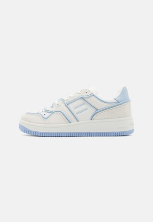 RETRO BASKET FOAM EDGE - Sneaker low - ecru/breezy blue