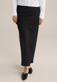 WE STUDIO - Jupe longue - black