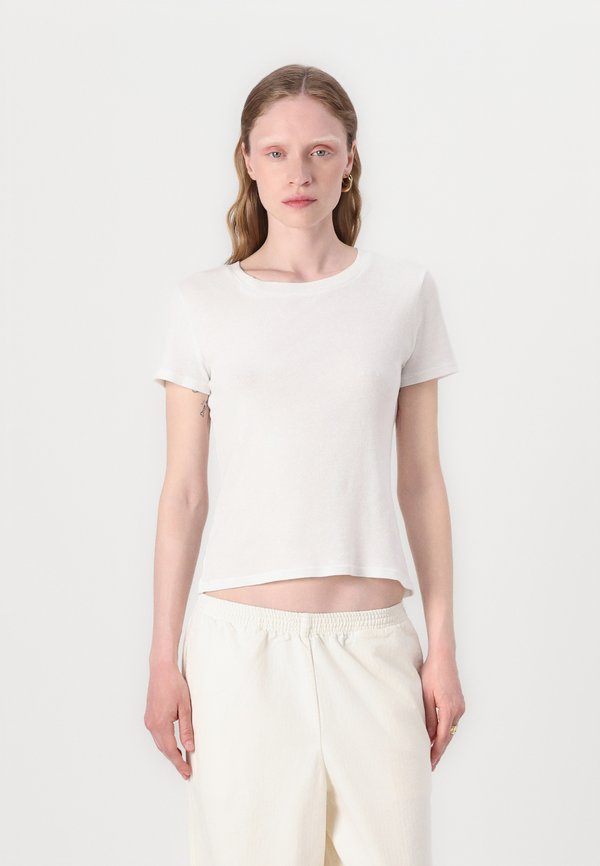 SULLY - Basic T-shirt