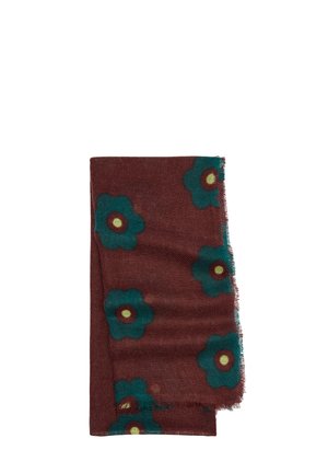 Złożony ciemnoczerwony szalik z dużymi wzorami kwiatów w kolorze turkusowym i żółtym oraz postrzępionymi krawędziami na białym tle.