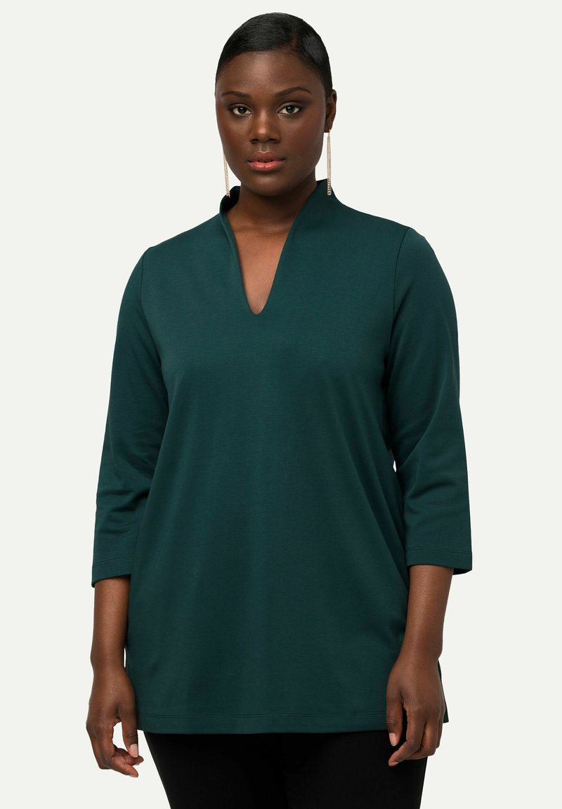 Ulla Popken À MANCHES 3/4 ET COL CALICE EN PIMA - Langarmshirt - dark green
