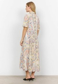 Soyaconcept SC-FANNY 3 - Vapaa-ajan mekko - blush combi