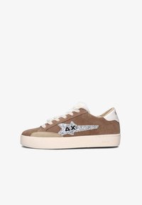 Non selezionato, beige