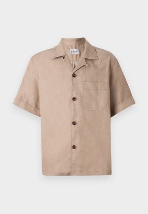 Beige Kurzarmhemd aus glattem Stoff, mit durchgehender Knopfleiste, Brusttasche und braunen Knöpfen. Mit klassischem Kragen gestaltet.