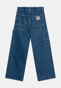 Denim leveled-hameet, joissa on korkea joustava vyötärönauha, kaksi takataskua ja yksi sivukangas-tasku. Väri: tummansininen.