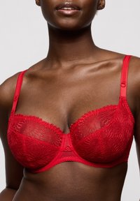 Unselected, true red