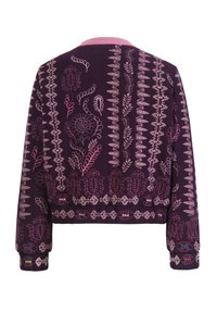 Cardigan violet brodé avec des motifs floraux en rose et blanc. Col et poignets côtelés, silhouette courte avec un ourlet élastique.