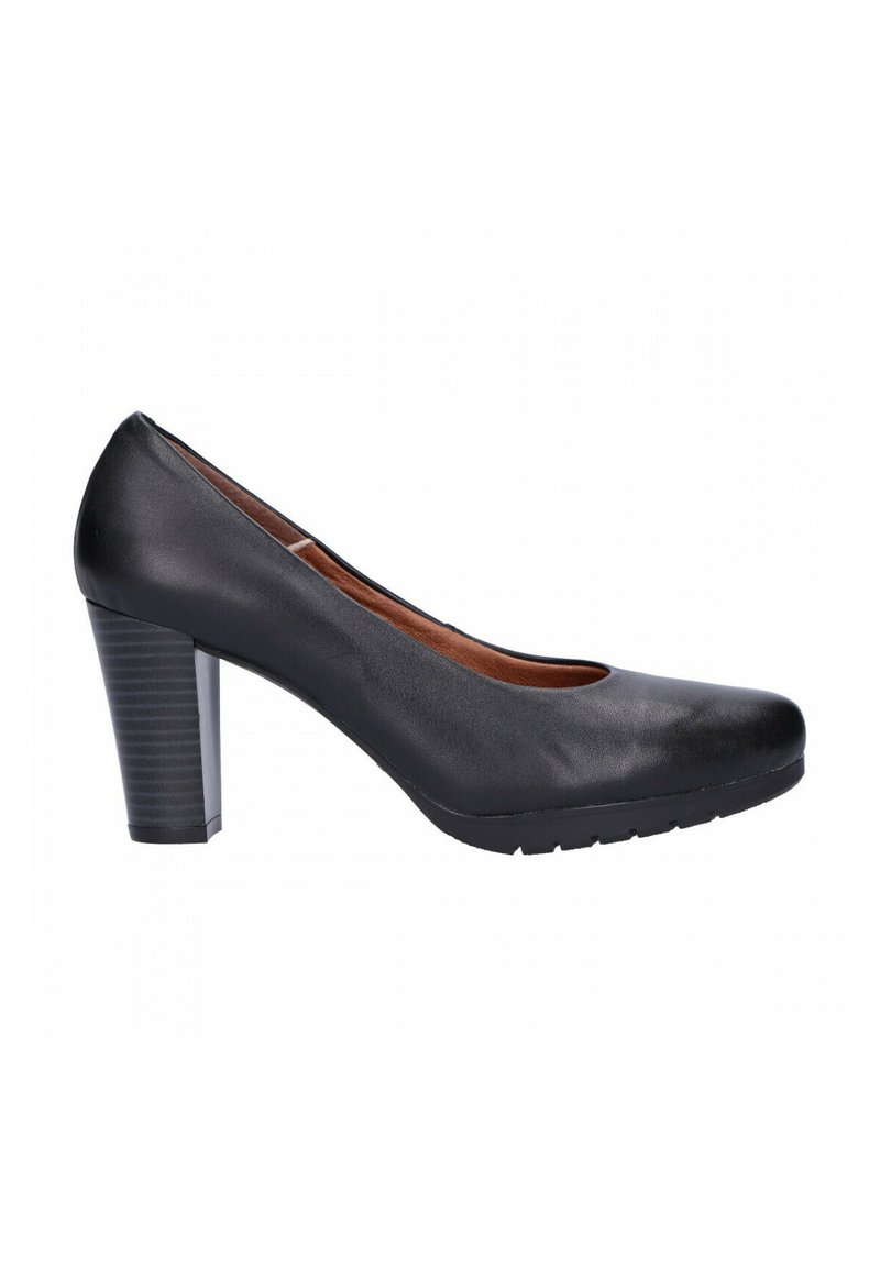 Zapato de tacón alto de cuero negro con puntera redondeada, tacón de bloque texturizado y parte superior suave. La suela presenta un ligero patrón de agarre.