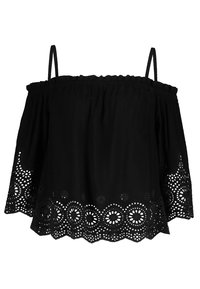 Top nero scollato sulle spalle con spalline sottili, scollatura arricciata e dettagli in pizzo ad occhiello intricati lungo l'orlo. Tessuto dalla texture liscia.
