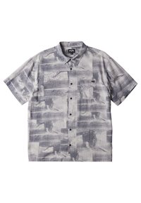 Camicia a maniche corte con bottoni, caratterizzata da un motivo astratto grigio e bianco, realizzata in tessuto leggero, con colletto e bottoni frontali.