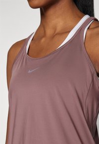 Nike Performance ONE CLASSIC TANK - Top - smokey mauve/black