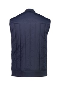 Marinblå vadderad väst med lodräta sömmar, hög krage och elastisk fåll. Materialet verkar slätt och lätt, utan synliga knappar eller fickor.