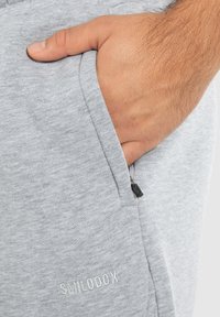 Smilodox CASUAL SPORT VIKTOR - Trainingsbroek - grau melange