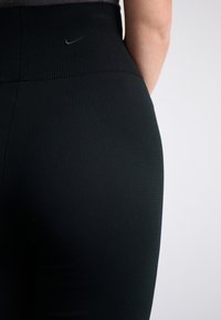 Nike Sportswear Tracksuit bottoms - black
