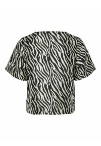 Stribet bluse i sort og hvid zebra-print med korte ærmer, rund halsudskæring og en afslappet pasform; glat tekstur med en let glans.