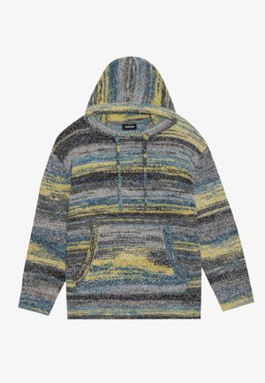 Sweatshirt à capuche en tissu texturé pelucheux avec un motif rayé coloré dans des nuances de bleu, gris et jaune. Équipé d'une poche frontale.