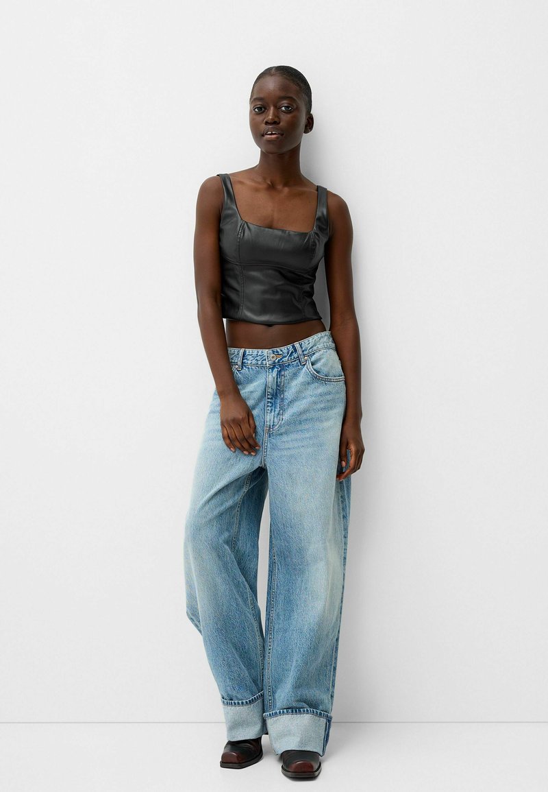 Bershka Top zwart Bershka Top zwart