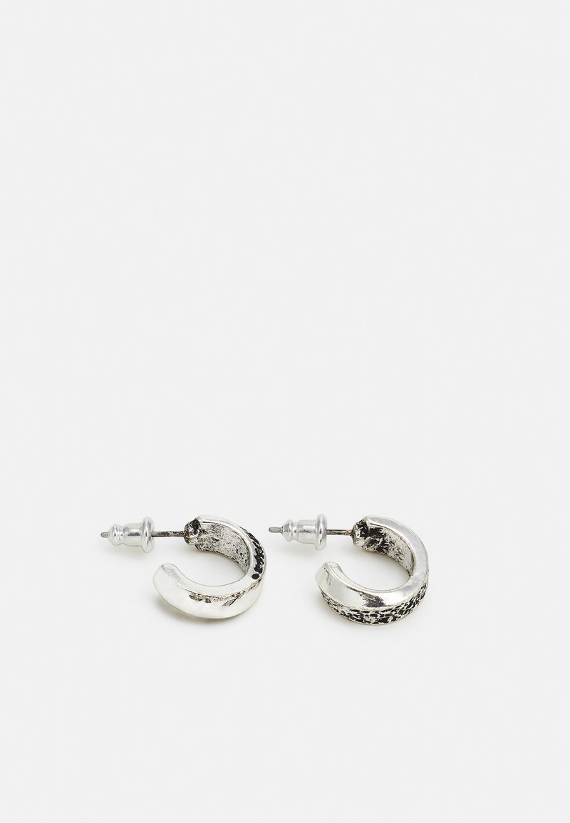 Icon Brand - EMBOSSED HOOP EARRING UNISEX - Fülbevalók - silver-coloured, Nagyítás