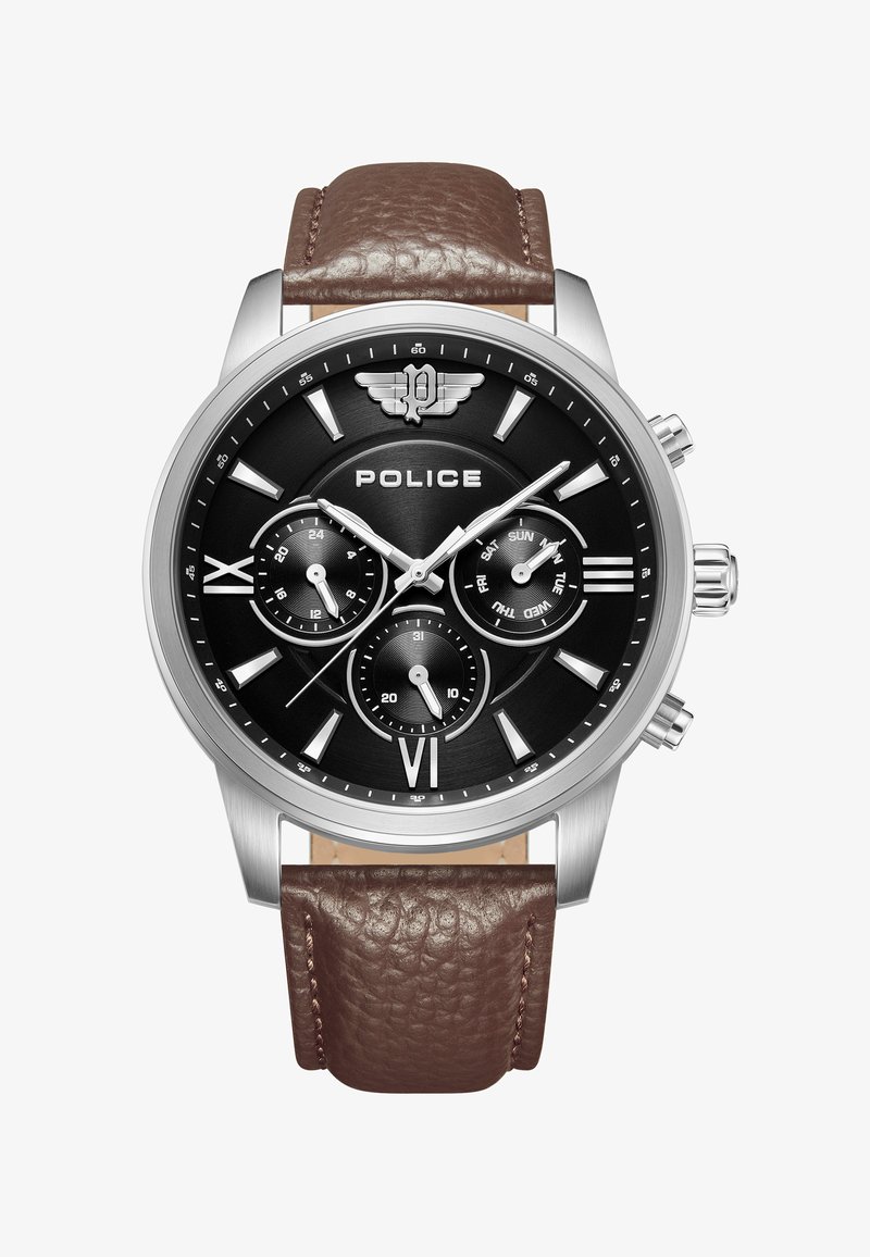 Montre chronographe avec un cadran noir, un boîtier en acier inoxydable argenté, un bracelet en cuir marron, et trois sous-cadrans affichant le jour et l'heure.