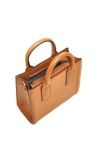 Leren handtas in tan kleur met twee korte handvatten, rechthoekige vorm, boven rits en contrasterende zwarte stiksels. Heeft een gestructureerd ontwerp.