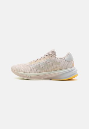 adidas Performance SUPERNOVA STRIDE - Zapatillas running asfalto - putty mauve/zero metallic/spark