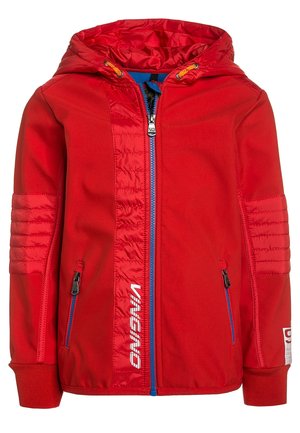 Veste rouge avec capuche, dotée d'une fermeture éclair bleue, de poignets côtelés et de panneaux de tissu contrastants. Comprend deux poches zippées et un détail de logo.