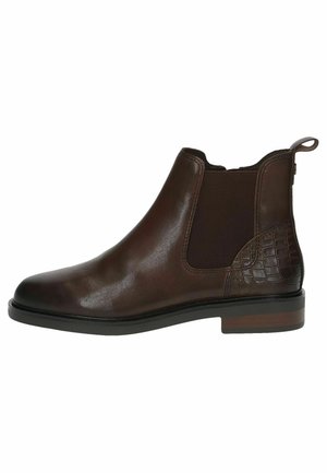 Brown leather Chelsea boot with elastic side panels, textured croc-style accent, and a low stacked heel. Smooth finish and round toe design.