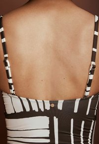 Mint Velvet TUMMY CONTROL - Costume da bagno - chocolate brown