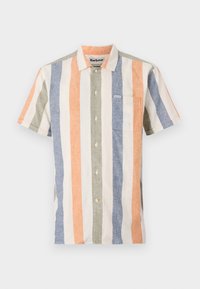 Camisa de mangas curtas em mistura de algodão e linho. Apresenta riscas verticais em laranja, azul, verde e creme, com fecho de botões na frente e bolso no peito esquerdo.