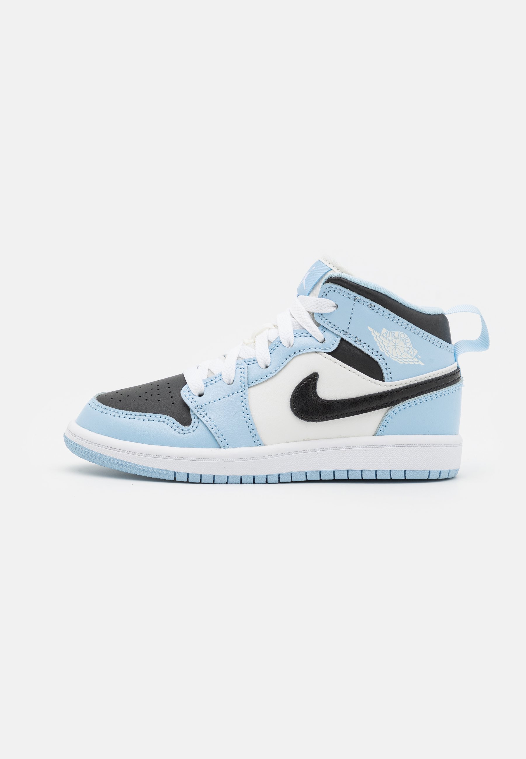 lichtblauwe nike air jordan 1