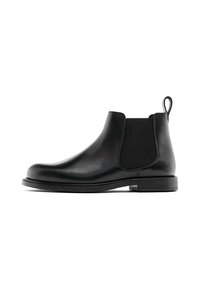 Schwarze Leder-Chelsea-Stiefel mit elastischen Seitenpaneelen, einer abgerundeten Zehenpartie und einer Schlaufe auf der Rückseite. Glatte Oberfläche und robuste Gummisohle.
