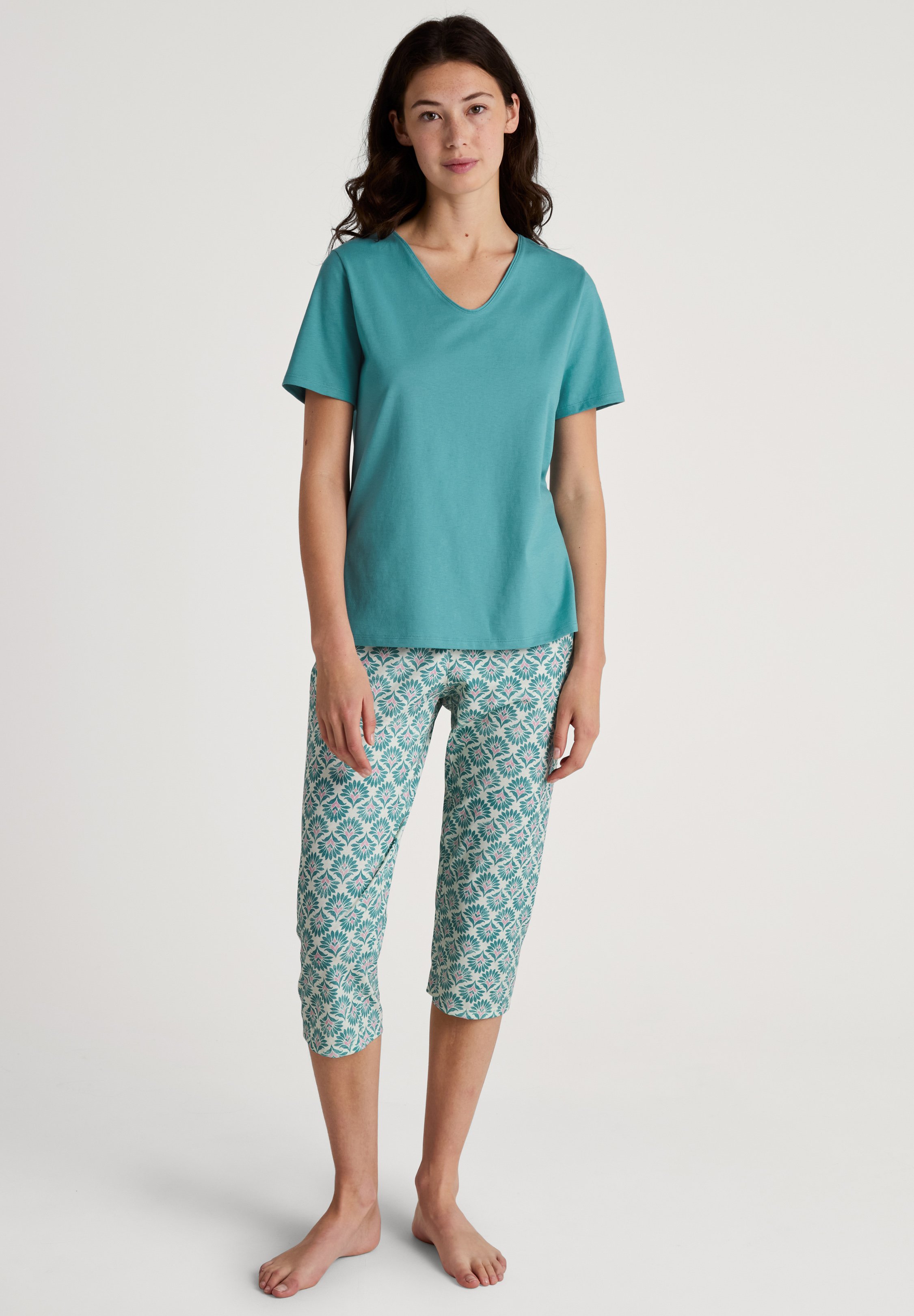 Pigiama Da Donna Con Pantaloni Capri 3/4 E Maniche 3/4 – Floreale, Morbido Cotone Modal, Normann, Taglio Comodo