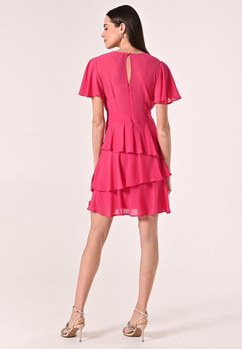 Rinascimento Vestito casual fuxia/rosa fluo