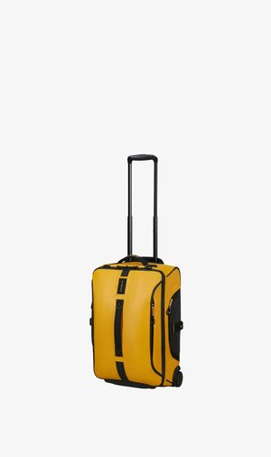 Valise souple jaune avec des accents noirs, deux roues et une poignée télescopique noire étendue.