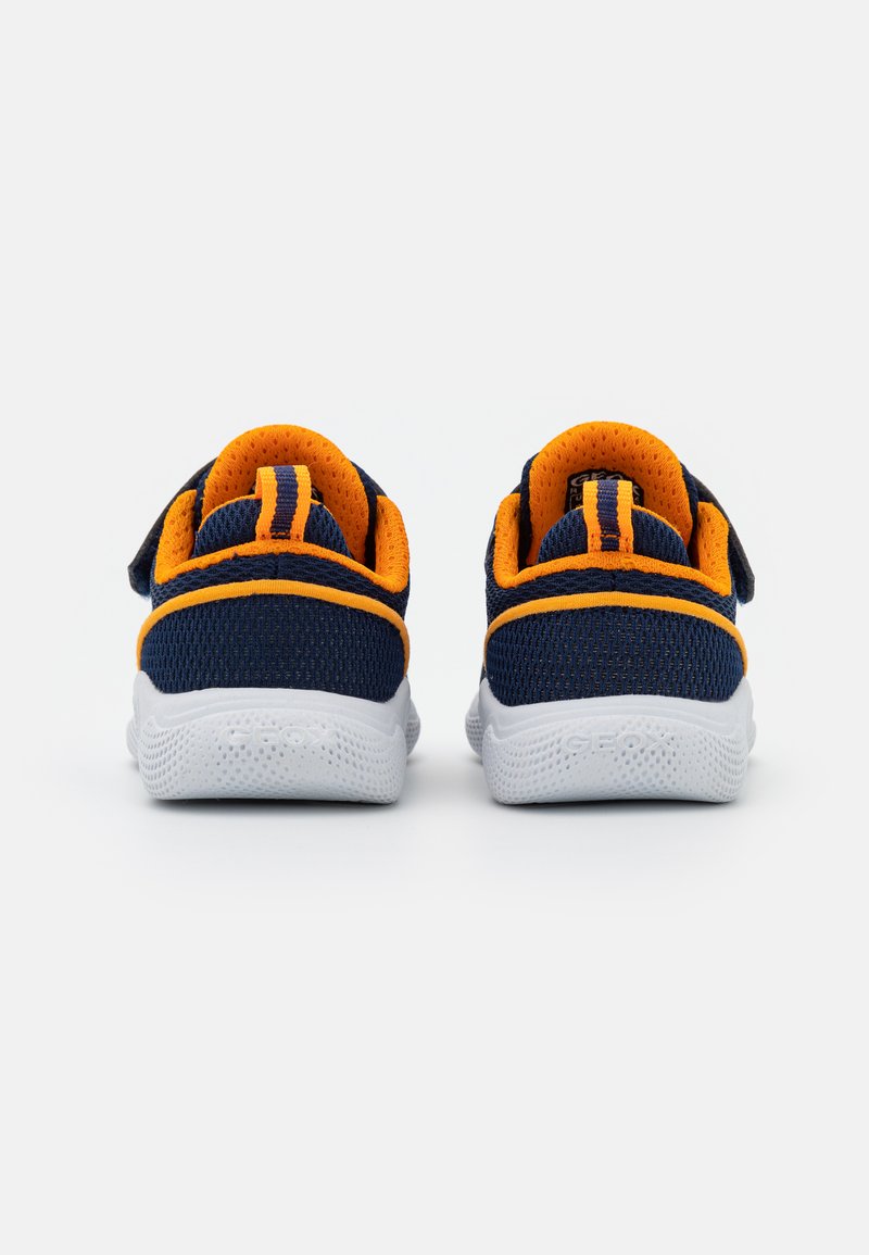 Kinder Sneaker low | Geox SPRINTYE BOY Sneaker low navy/orange/dunkelblau - GU89908 Kinder Sneaker low | Geox SPRINTYE BOY Sneaker low navy/orange/dunkelblau - GU89908