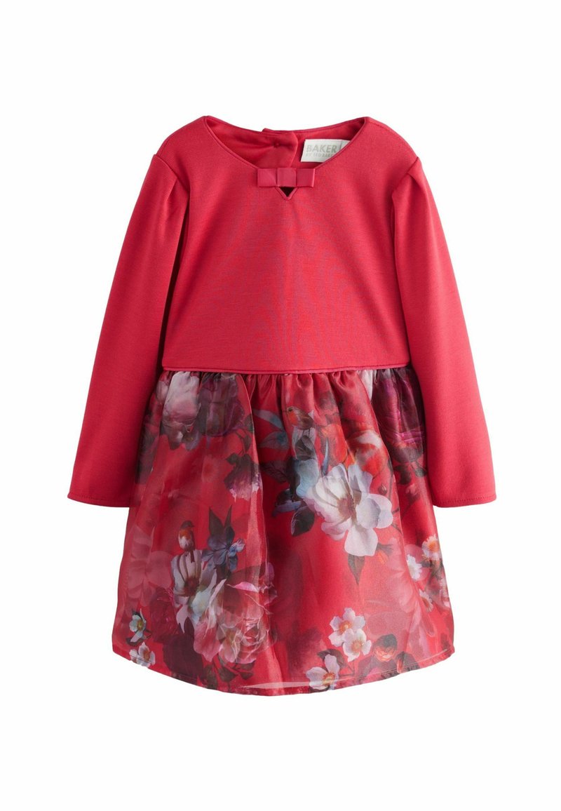 Vestido rojo de manga larga con cuerpo de tejido sólido, que presenta un detalle de lazo y una falda de capas transparentes con un estampado floral.
