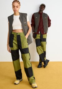 Stan Ray PANT UNISEX - Calças - olive/black