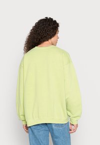 Vintage Supply UNIVERSITY FRONT PRINT  - Camisola - green