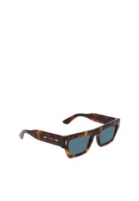 Kostrbaté sluneční brýle s čtvercovými obroučkami, modrými skly a zlatými detaily na stránkách. Vyrobeno z odolného plastového materiálu.