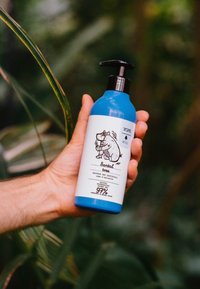 Yope SHOWER GEL - Docciaschiuma - sandal tree