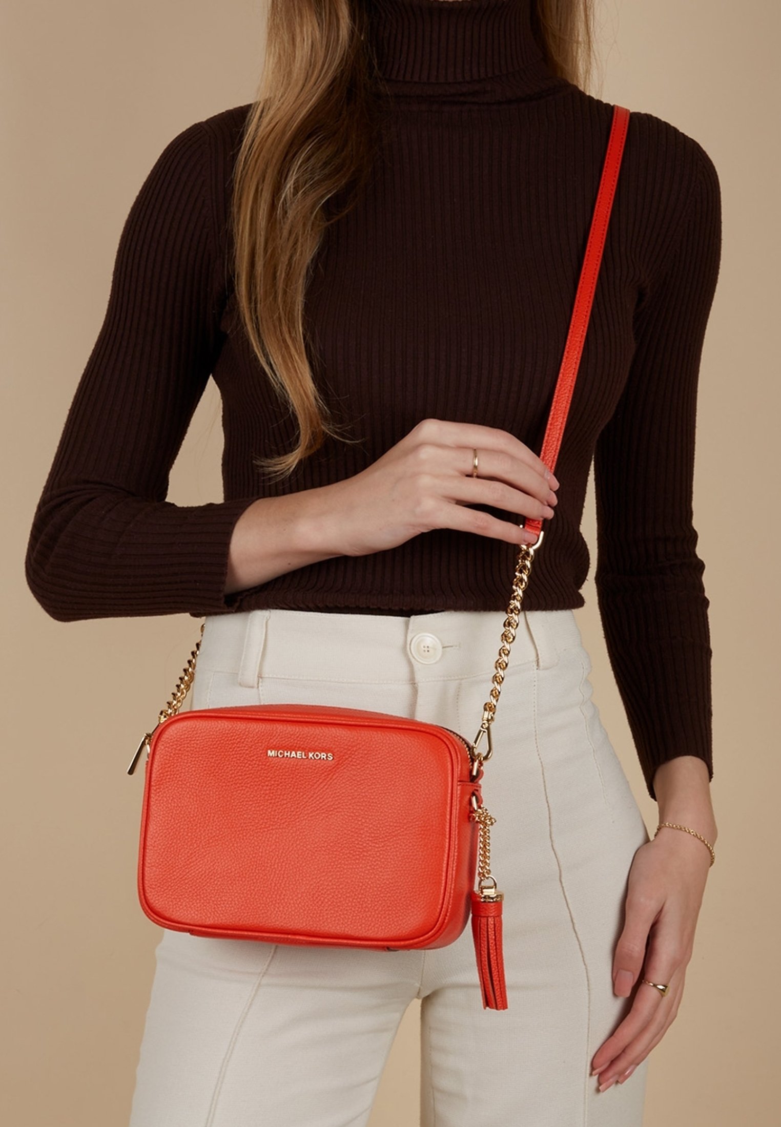 Michael Kors Cross body bag - orange - Zalando