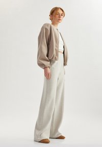 Koton WIDE LEG - Træningsbukser - beige