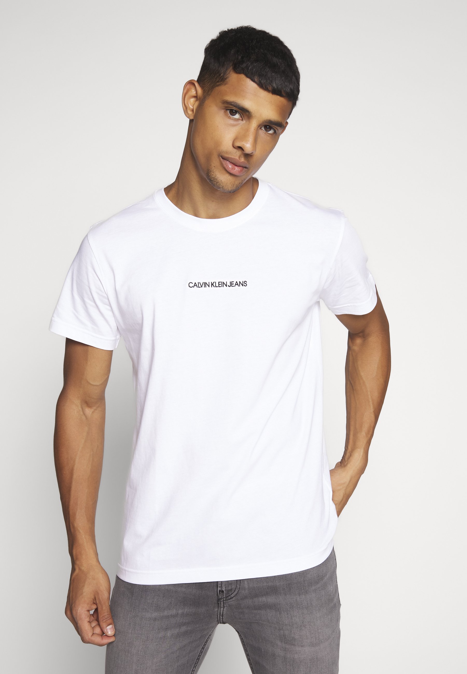 Calvin Klein Jeans INSTIT CHEST TEE - T-shirt con stampa - bright  white/bianco - Zalando.it