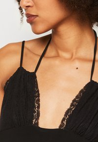 Even&Odd Robe en jersey - black