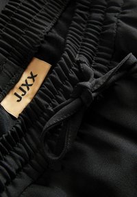 JJXX JXLIA DETAIL STRING - Short - black