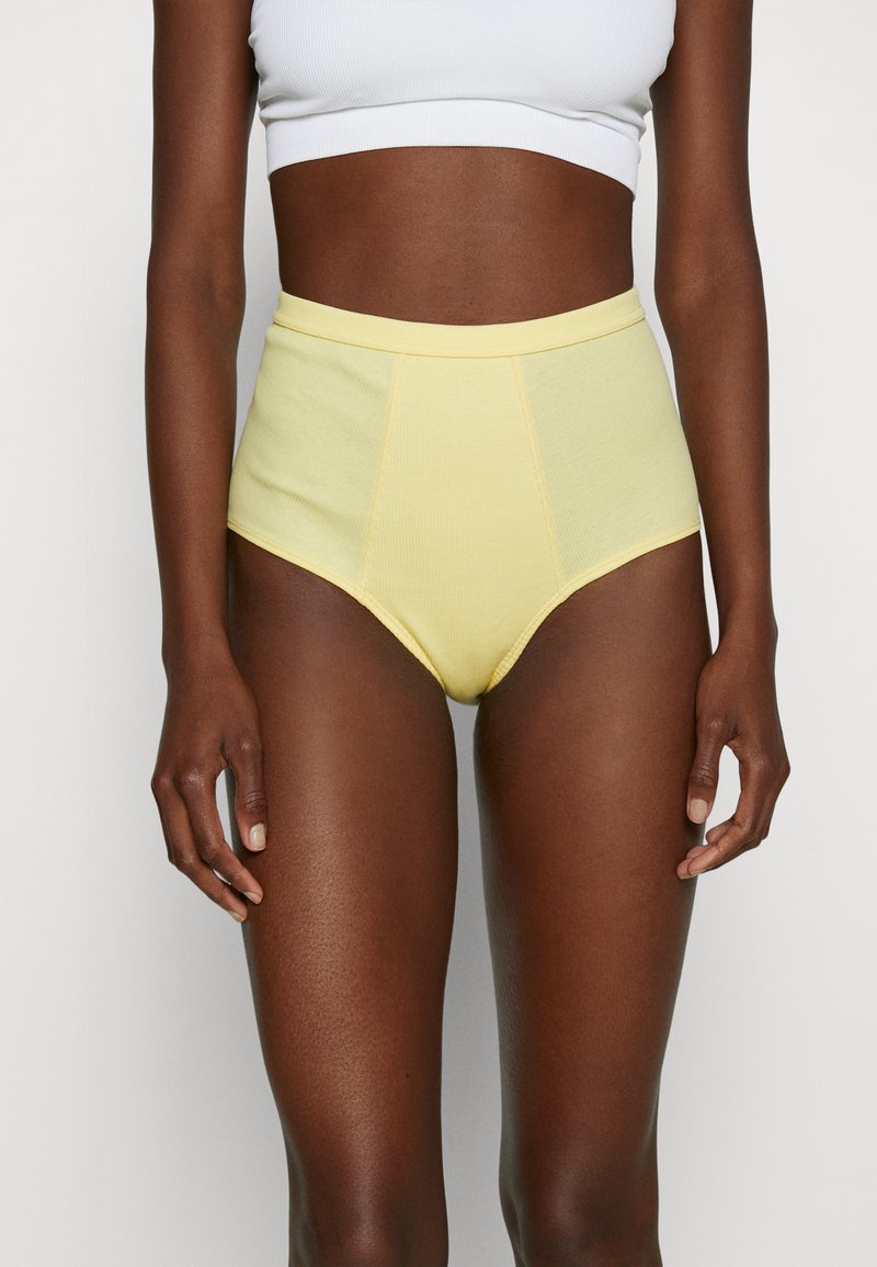 Organic Basics - FLEX SUPER HIGH RISE BRIEFS - Trumpikės - lemonade, Padidinti