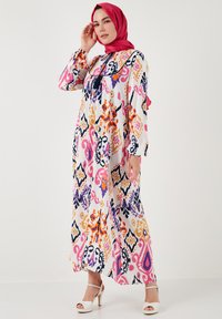 LELA REGULAR FIT - Denní šaty - fuchsia
