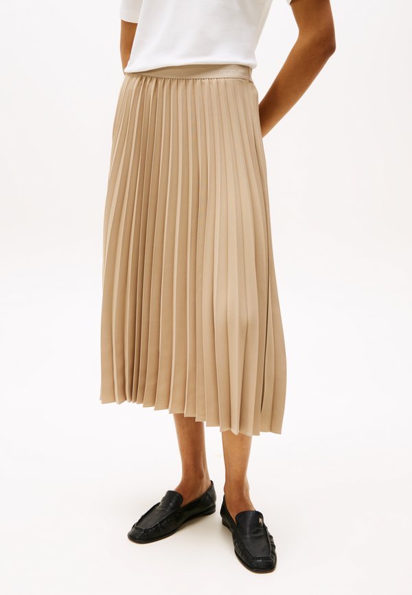 FLUID PLEATED PULL ON MIDI SKIRT - Pleated skirt - beige