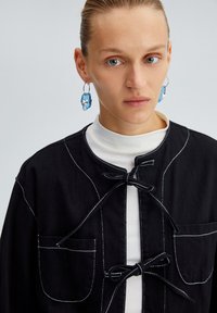 Touché Privé POCKET DETAILED - Džínová bunda - black